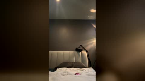 mmunoz0195 online show from March 6, 10:17 pm
