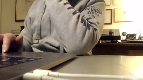 mmythmaker online show from May 9, 8:52 am