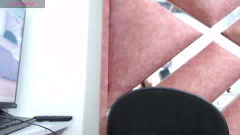 Catalina online show from February 27, 10:15 am