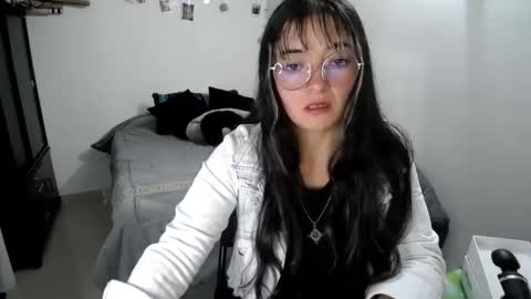 Snapshot of mocca_117 chatting on October 15, 10:26 am Sam online show from October 15, 10:26 am