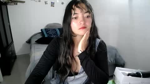 Snapshot of mocca_117 chatting on October 22, 10:48 am Sam online show from October 22, 10:48 am