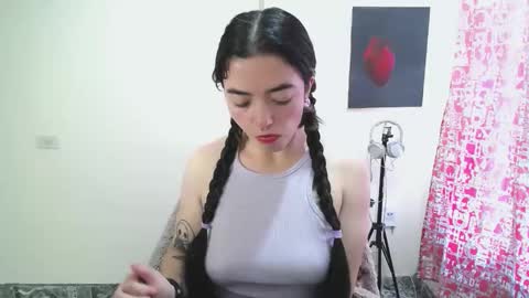 Sam online show from May 9, 1:38 pm