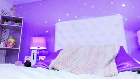 Sophia  online show from December 28, 5:46 pm