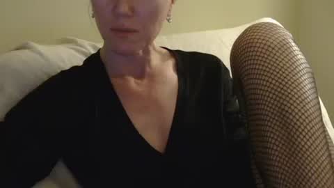 Aurora online show from December 17, 1:11 am