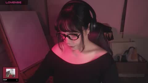 Snapshot of modjo_ chatting on March 25, 4:18 am Modjo online show from March 25, 4:18 am