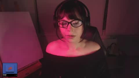 Snapshot of modjo_ chatting on March 27, 8:37 am Modjo online show from March 27, 8:37 am