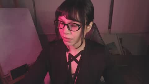 Snapshot of modjo_ chatting on April 9, 6:52 am Modjo online show from April 9, 6:52 am