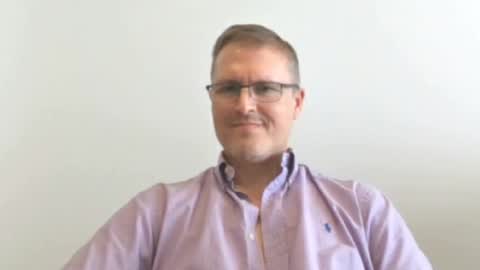 Moe online show from December 4, 6:16 pm