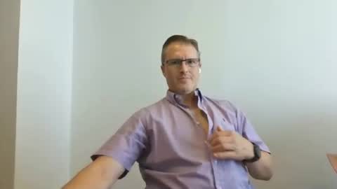 Moe online show from January 12, 5:51 pm