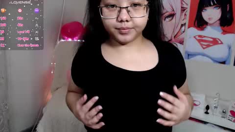 Molly online show from February 18, 3:53 am