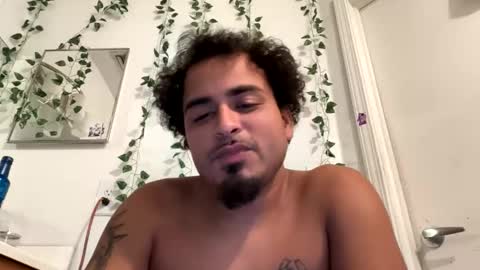 moexdesires online show from June 5, 5:47 am