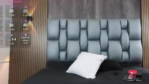mohamed_malik online show from June 4, 1:39 pm