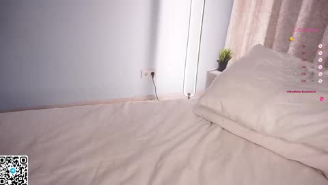 Snapshot of moiraalsbrook chatting on March 3, 1:09 pm Diana online show from March 3, 1:09 pm