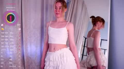 Snapshot of moiraalsbrook chatting on September 11, 9:31 am Diana online show from September 11, 9:31 am