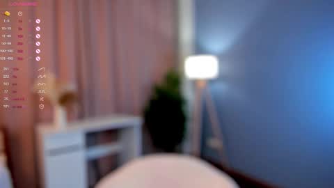 Laura online show from September 9, 1:38 am