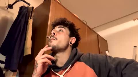 Snapshot of mojitoxxx69 chatting on March 3, 10:48 pm mojitoxxx69 online show from March 3, 10:48 pm