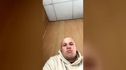 Snapshot of mokusmegirigyelne chatting on April 3, 3:10 pm mokusmegirigyelne online show from April 3, 3:10 pm