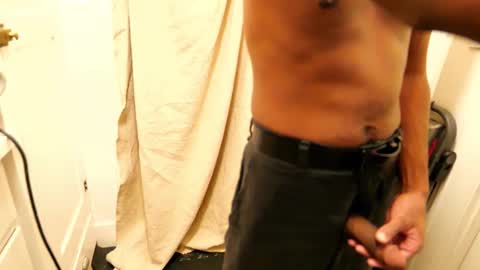 Snapshot of mold_little_fire chatting on February 17, 6:54 am Photon Earth online show from February 17, 6:54 am