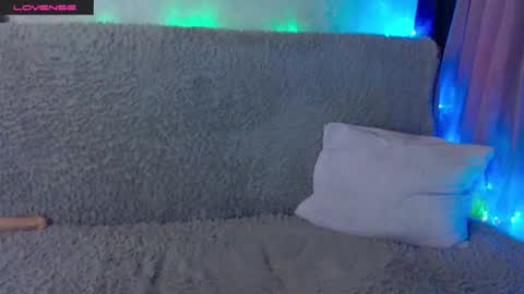 Molly1sex online show from November 21, 2:49 pm