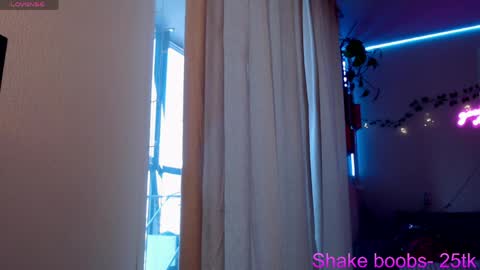    online show from May 18, 4:07 am