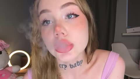 Molly dose online show from September 20, 3:24 pm