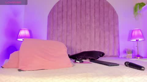 Molly Jackson online show from January 16, 6:06 pm