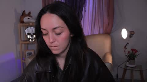   MOLLY   online show from October 14, 2:07 pm