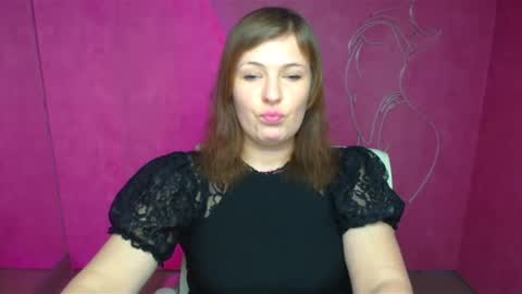 Molly online show from December 20, 4:04 pm