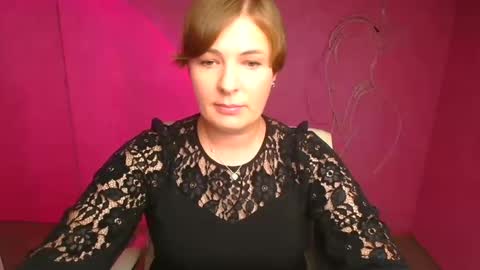 Molly online show from September 10, 11:32 am