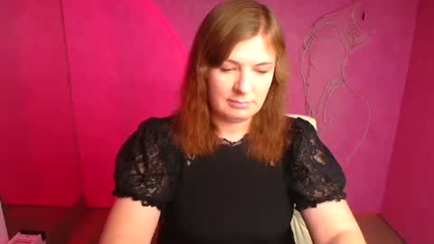 Molly online show from October 8, 12:25 pm