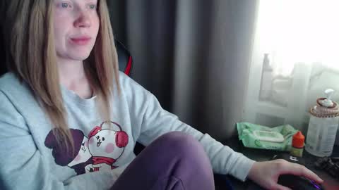 I have new photos come and see with love Molly online show from October 5, 8:56 am