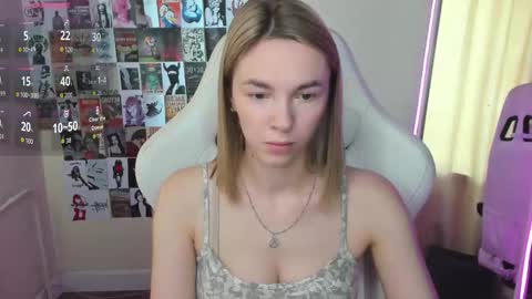 Molly online show from September 27, 1:10 am