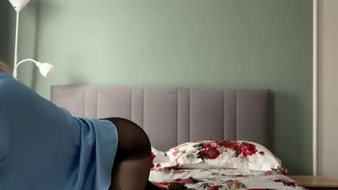 Snapshot of mollyflame chatting on March 7, 8:11 am molly online show from March 7, 8:11 am