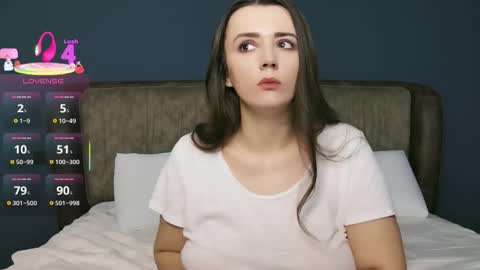 Molly online show from December 16, 4:28 am