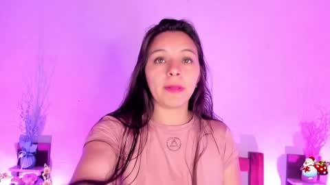 New girl Emily Valentina  Michelle online show from January 8, 8:39 pm