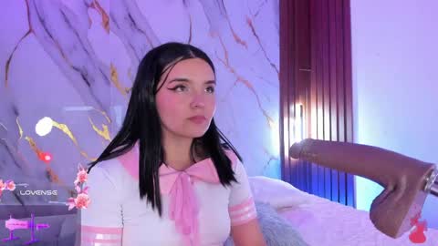 New girl Emily Valentina  Michelle online show from May 8, 2:39 am
