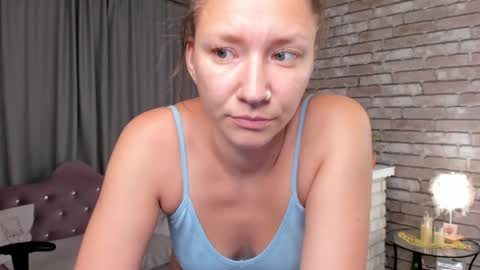 hi im Molly heregreat boobs big heart  warm pussy  online show from May 8, 12:49 am