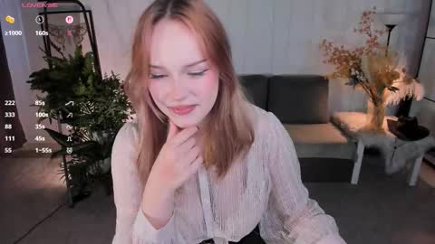 Molly online show from September 21, 11:34 am