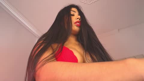 Molly  online show from January 18, 8:40 pm