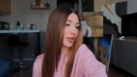 Molly online show from February 9, 11:14 am