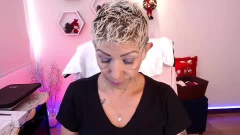 Devora online show from December 3, 12:38 pm