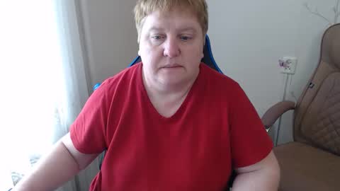 Mommy99X online show from May 15, 10:11 am