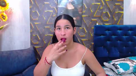 Snapshot of mommy_dulce chatting on March 14, 1:01 am ANDREA online show from March 14, 1:01 am