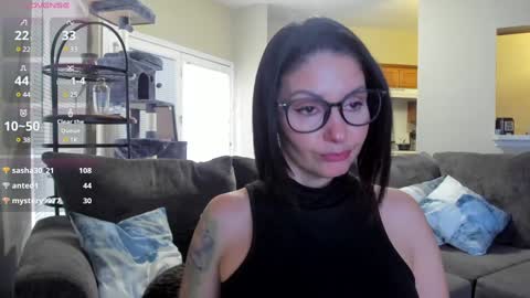 Anny online show from December 12, 4:10 pm