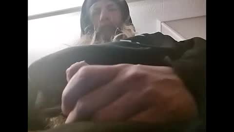 Snapshot of mommyissues2386 chatting on December 15, 12:51 am Richard Sheridan online show from December 15, 12:51 am