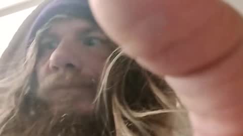 Snapshot of mommyissues2386 chatting on December 23, 6:22 am Richard Sheridan online show from December 23, 6:22 am