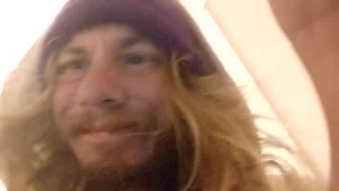 Snapshot of mommyissues2386 chatting on December 25, 2:57 am Richard Sheridan online show from December 25, 2:57 am