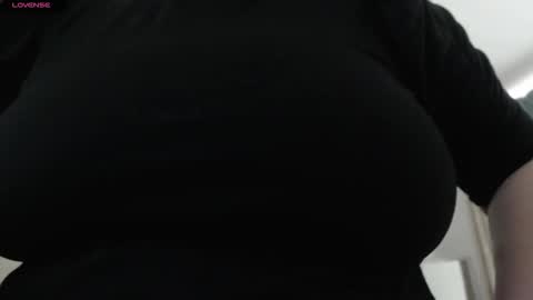 Daphne  online show from October 15, 7:14 pm