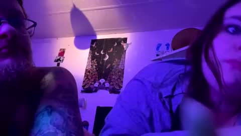 mommyndaddyplaytime online show from November 3, 9:21 am