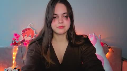 Momo online show from February 11, 4:06 am